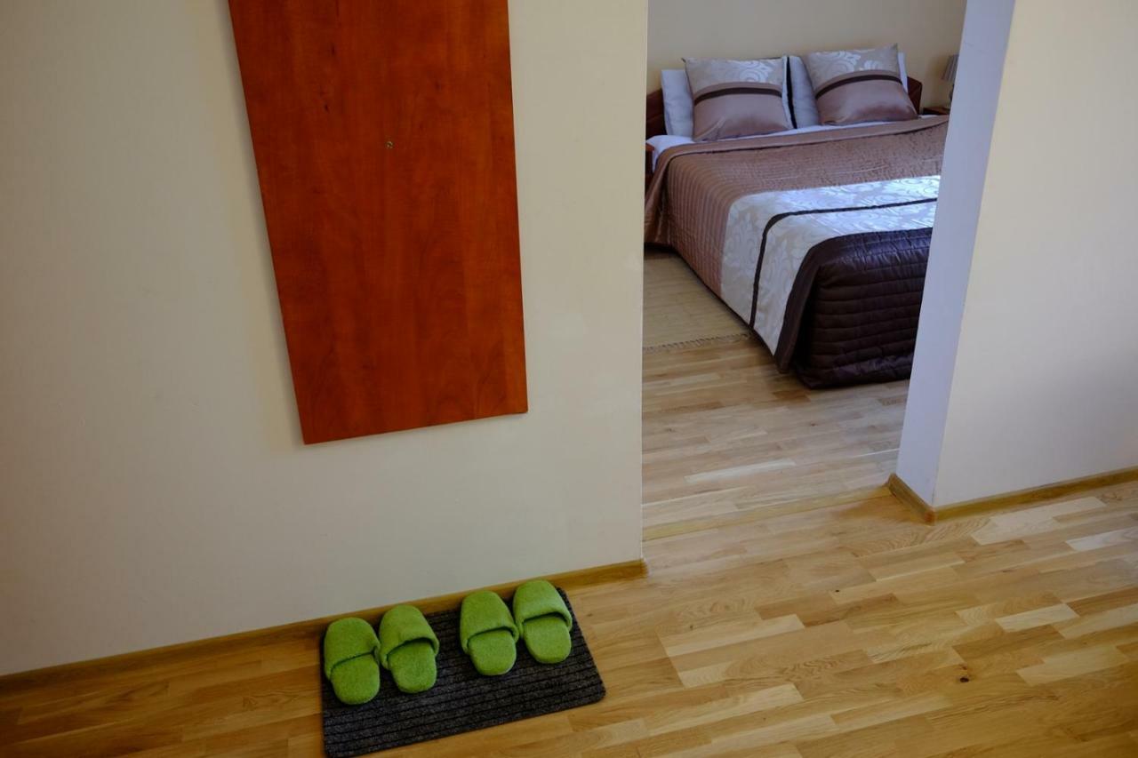 Leier Apartments Pöstyén Kültér fotó
